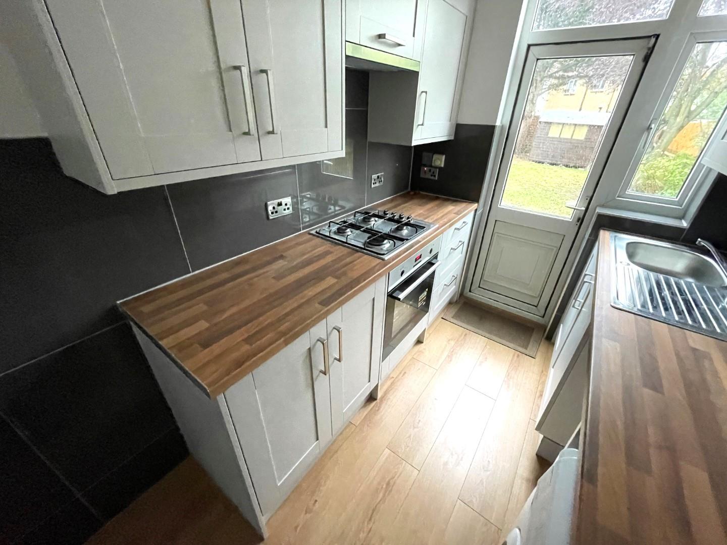 Devonshire Crescent, Mill Hill